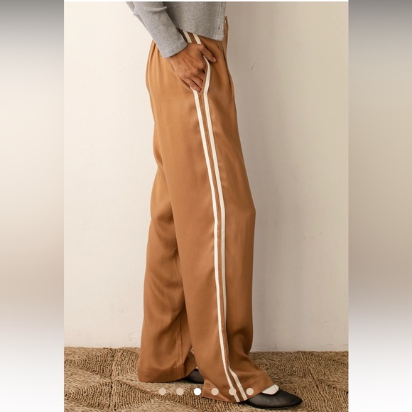 DONNI. Pants - **SOLD** DONNI The Twill Pleated Stripe Pant